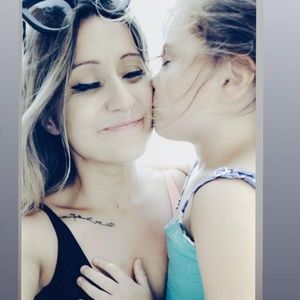 Meet your Posher, Leisha-anne